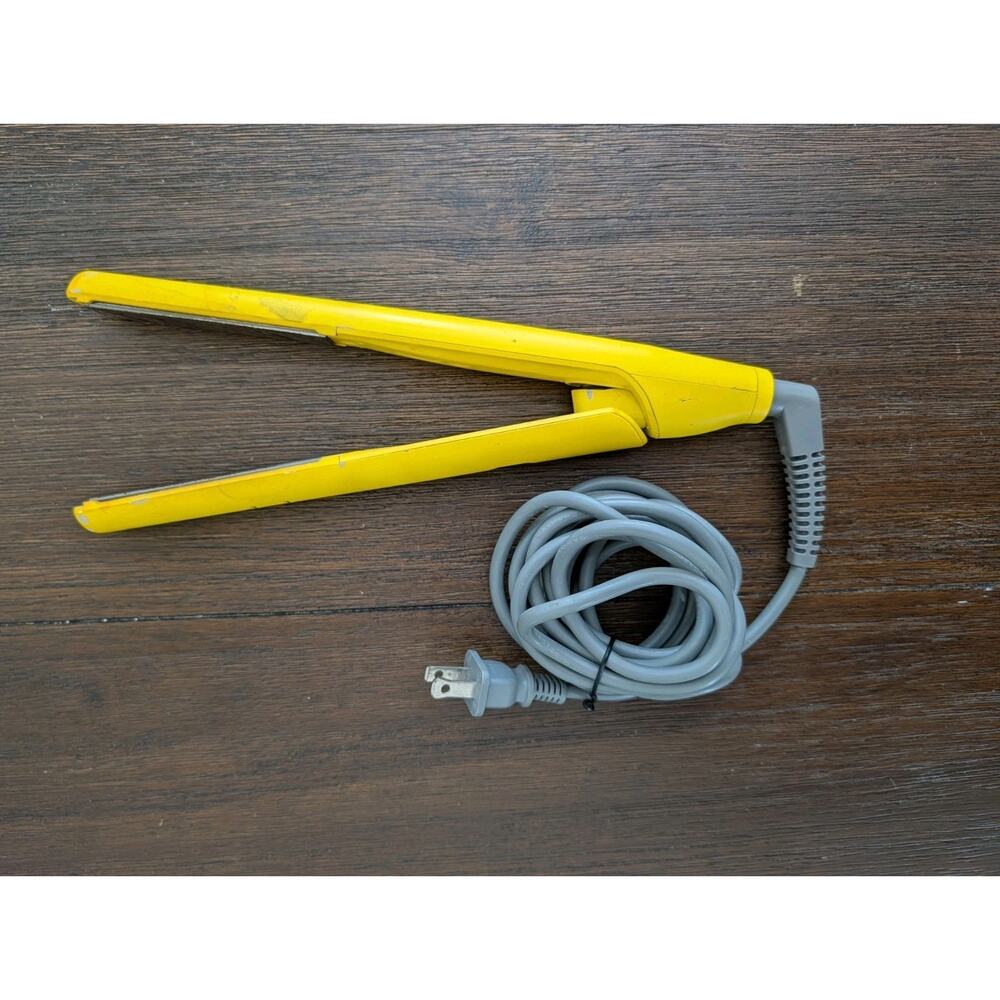 Drybar The Tress Press 1" Flat Iron Hair Straightener Yellow Titanium - Picture 2 of 12